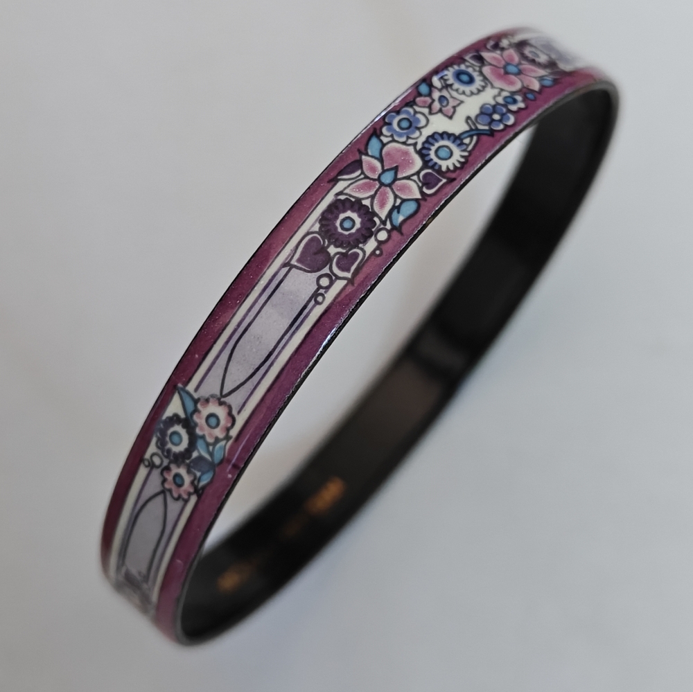 Stunning Michaela Frey Floral Enamel Bangle Bracelet